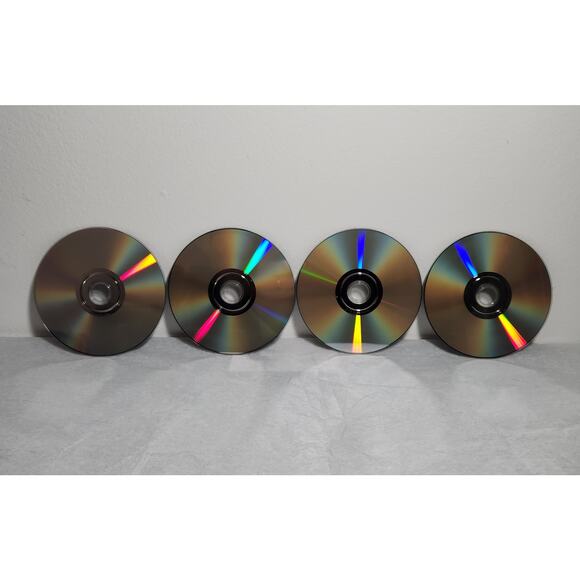 Star Wars: The Old Republic PC Game (EA, 2011) 3 Disc CIB Pre-owned - Picture 4 of 5